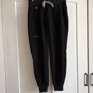 FIGS Black Zamora Jogger Scrub Pants